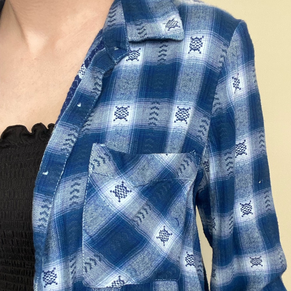 Flannel - Picture 4 of 4